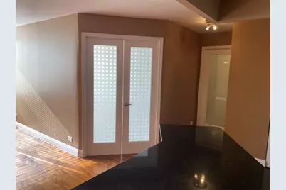 3930 N Pine Grove Avenue #514, Chicago, IL 60613 - Photo 8