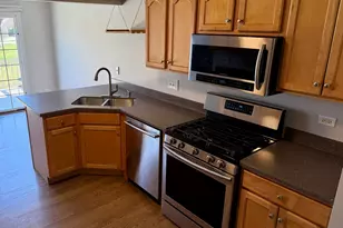 14137 Sterling Dr, Orland Park, IL 60467 - Photo 4