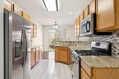 2966 Talaga Drive #2966, Algonquin, IL 60102 - Photo 6