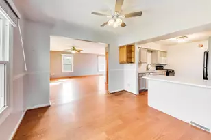 1607 W Plainfield Rd, La Grange Highlands, IL 60525 - Photo 12