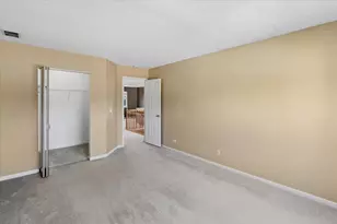 2010 Orchard Ln, Carpentersville, IL 60110 - Photo 14