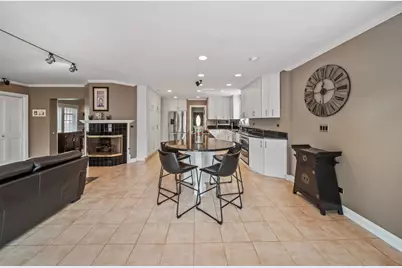 7110 N Odell Avenue, Chicago, IL 60631 - Photo 8