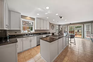 7110 N Odell Ave, Chicago, IL 60631 - Photo 2