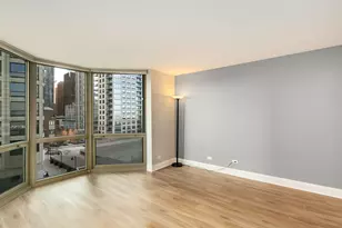 195 N Harbor Dr, Chicago, IL 60601 - Photo 16