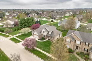 4705 Stonebridge Dr, Champaign, IL 61822 - Photo 10