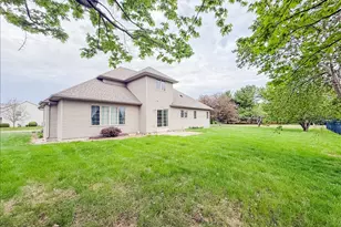 4705 Stonebridge Dr, Champaign, IL 61822 - Photo 52