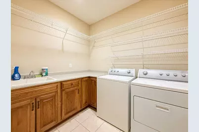 4705 Stonebridge Drive, Champaign, IL 61822 - Photo 20
