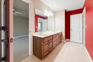 4705 Stonebridge Dr, Champaign, IL 61822 - Photo 42