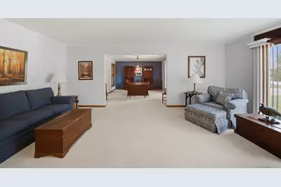 1739 Valley View Drive, Dixon, IL 61021 - Photo 10