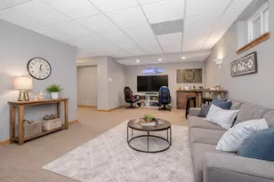 10924 Beth Dr, Orland Park, IL 60467 - Photo 24