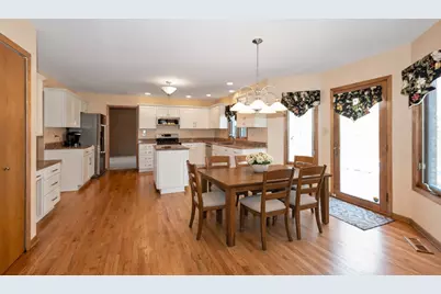 10924 Beth Drive, Orland Park, IL 60467 - Photo 6