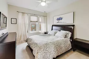 1624 W Grace St, Chicago, IL 60613 - Photo 8