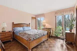 380 W Center Rd, Palatine, IL 60074 - Photo 18