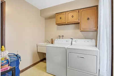 380 W Center Road, Palatine, IL 60074 - Photo 20