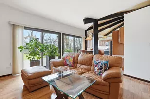 380 W Center Rd, Palatine, IL 60074 - Photo 12