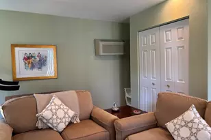 1621 Portsmouth Ln, Schaumburg, IL 60194 - Photo 12