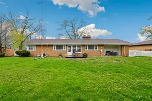 1807 Glenwood Ave, Joliet, IL 60435 - Photo 18