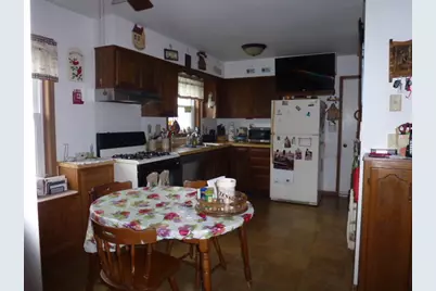 3 Deerefield Court, Clifton, IL 61727 - Photo 6