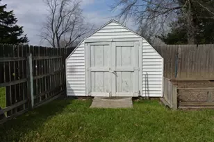 3 Deerefield Ct, Clifton, IL 61727 - Photo 28