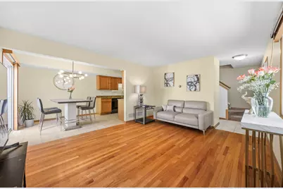 12962 S May Street, Calumet Park, IL 60827 - Photo 4