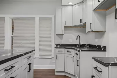 8030 S Constance Avenue, Chicago, IL 60617 - Photo 14