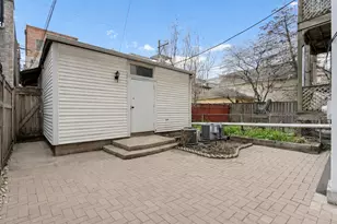 1121 W Drummond Pl, Chicago, IL 60614 - Photo 42