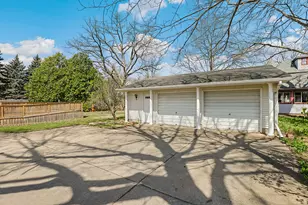 309 E 3rd St, Sandwich, IL 60548 - Photo 30