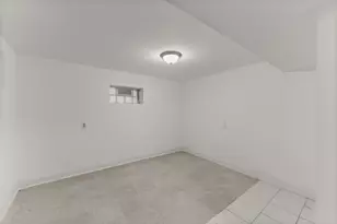 12044 S Perry Ave, Chicago, IL 60628 - Photo 26