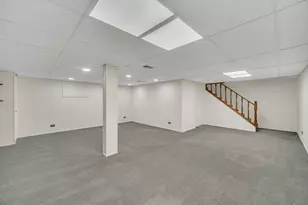 1100 Lockwood Dr, Buffalo Grove, IL 60089 - Photo 28