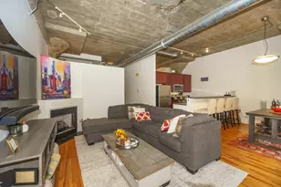 1000 W 15th St, Chicago, IL 60608 - Photo 8