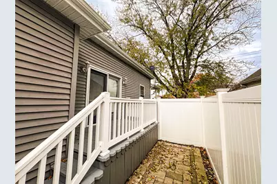 402 S Illinois Street, Streator, IL 61364 - Photo 6