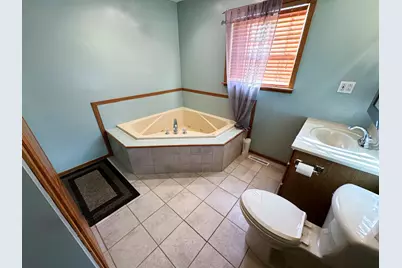 402 S Illinois Street, Streator, IL 61364 - Photo 14