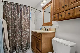 7441 Lake St, Morton Grove, IL 60053 - Photo 16