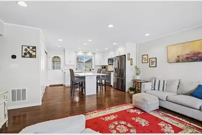 7441 Lake Street, Morton Grove, IL 60053 - Photo 6