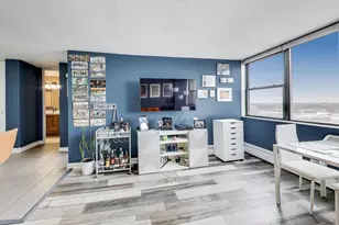 5740 N Sheridan Rd, Chicago, IL 60660 - Photo 10