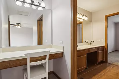 25 N Oltendorf Road, Streamwood, IL 60107 - Photo 18