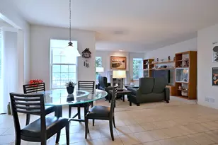 572 Tuscan View Dr, Elgin, IL 60124 - Photo 12