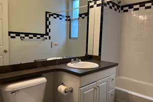 900 N Ashland Ave, Chicago, IL 60622 - Photo 24