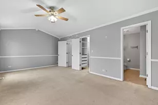 1538 Bristol Ln, Wood Dale, IL 60191 - Photo 10