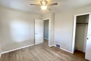 8574 W 73rd Pl, Justice, IL 60458 - Photo 20