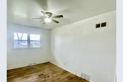 8574 W 73rd Place, Justice, IL 60458 - Photo 18