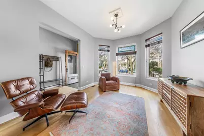 2159 W Wilson Avenue, Chicago, IL 60625 - Photo 4