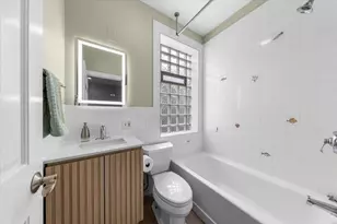 2159 W Wilson Ave, Chicago, IL 60625 - Photo 26