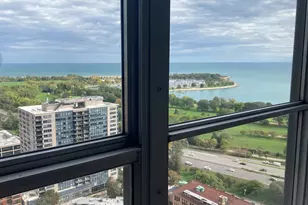 655 W Irving Park Rd, Chicago, IL 60613 - Photo 12