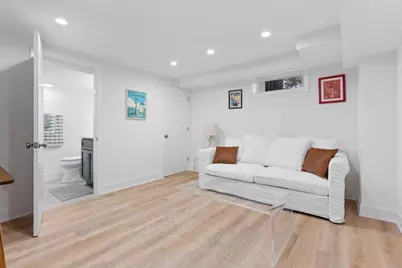 2646 Eastwood Avenue, Evanston, IL 60201 - Photo 46