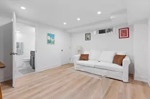 2646 Eastwood Ave, Evanston, IL 60201 - Photo 46