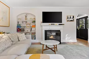 2646 Eastwood Ave, Evanston, IL 60201 - Photo 18