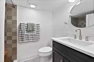 2646 Eastwood Ave, Evanston, IL 60201 - Photo 50