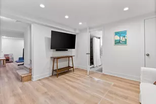 2646 Eastwood Ave, Evanston, IL 60201 - Photo 48