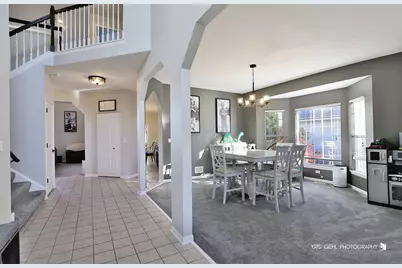 415 Kingsport Drive, Gurnee, IL 60031 - Photo 4